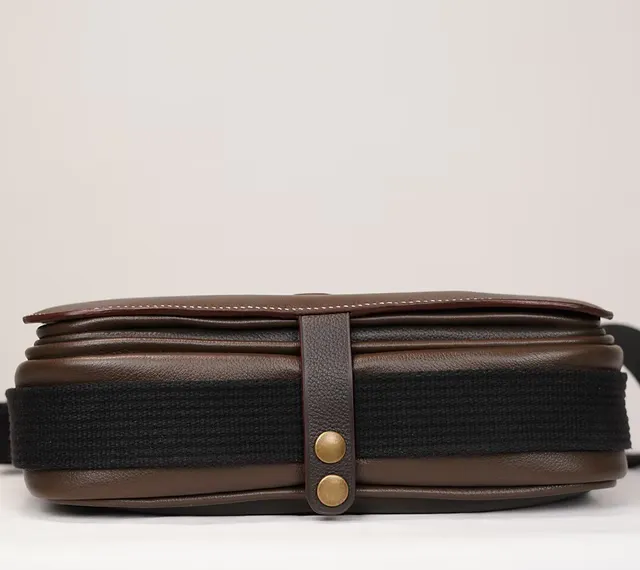Sac Anna — Vue de dessous, maroquinerie Atelier Idéal