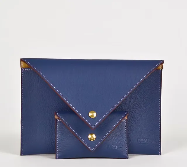 Pochettes Benoite — Vue de face, petit et grand modèles, maroquinerie Atelier Idéal