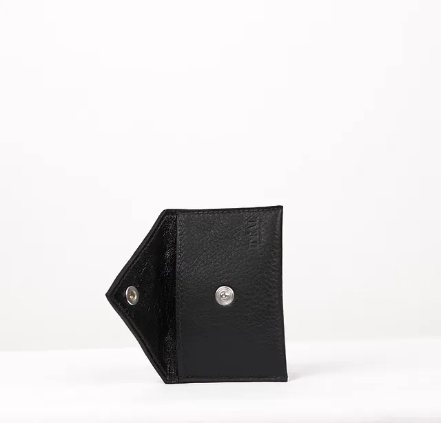 Pochette Porte-cartes Benoite — Vue de côté, poche ouverte, maroquinerie Atelier Idéal